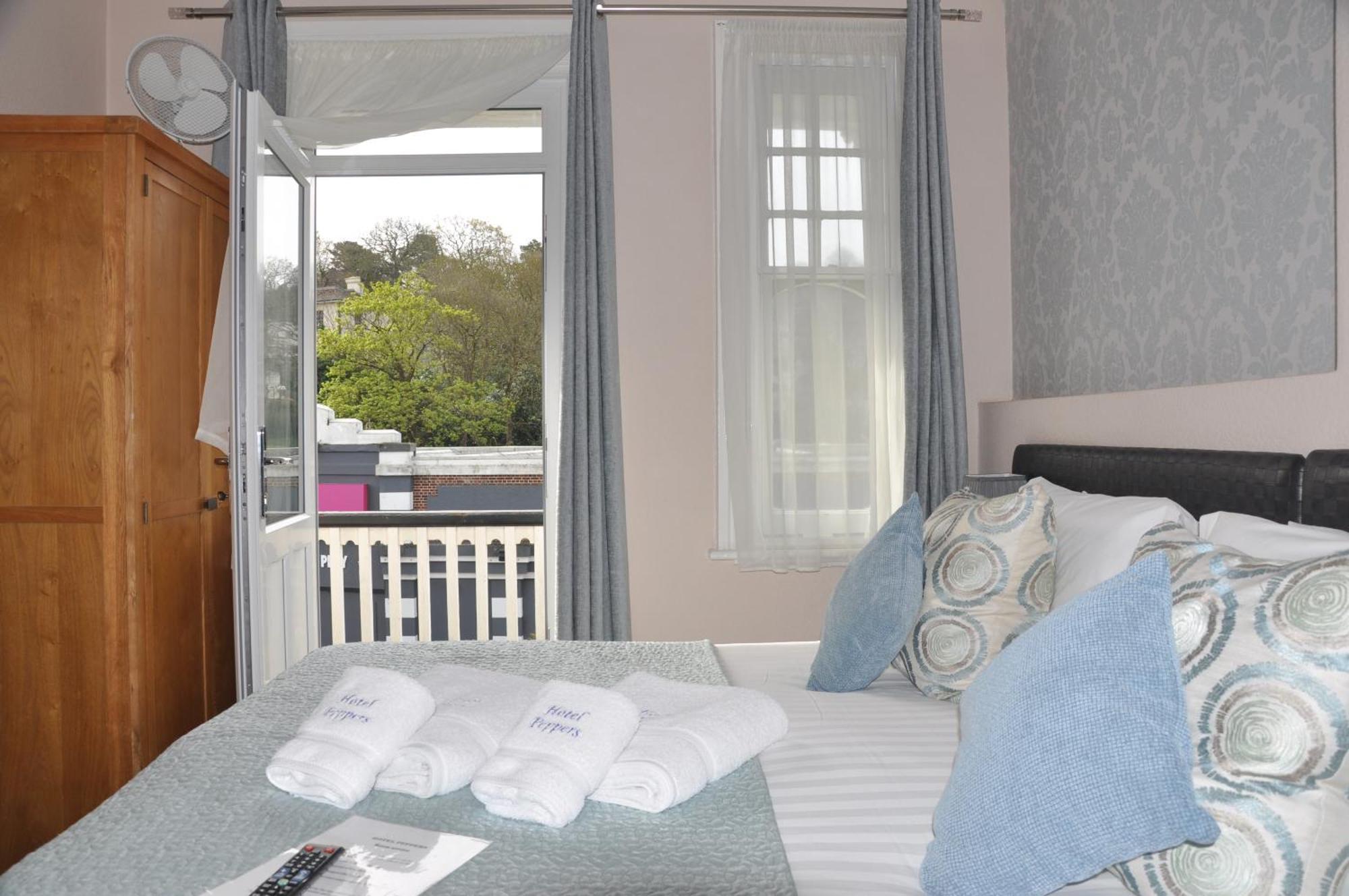 Hotel Peppers Torquay Bagian luar foto