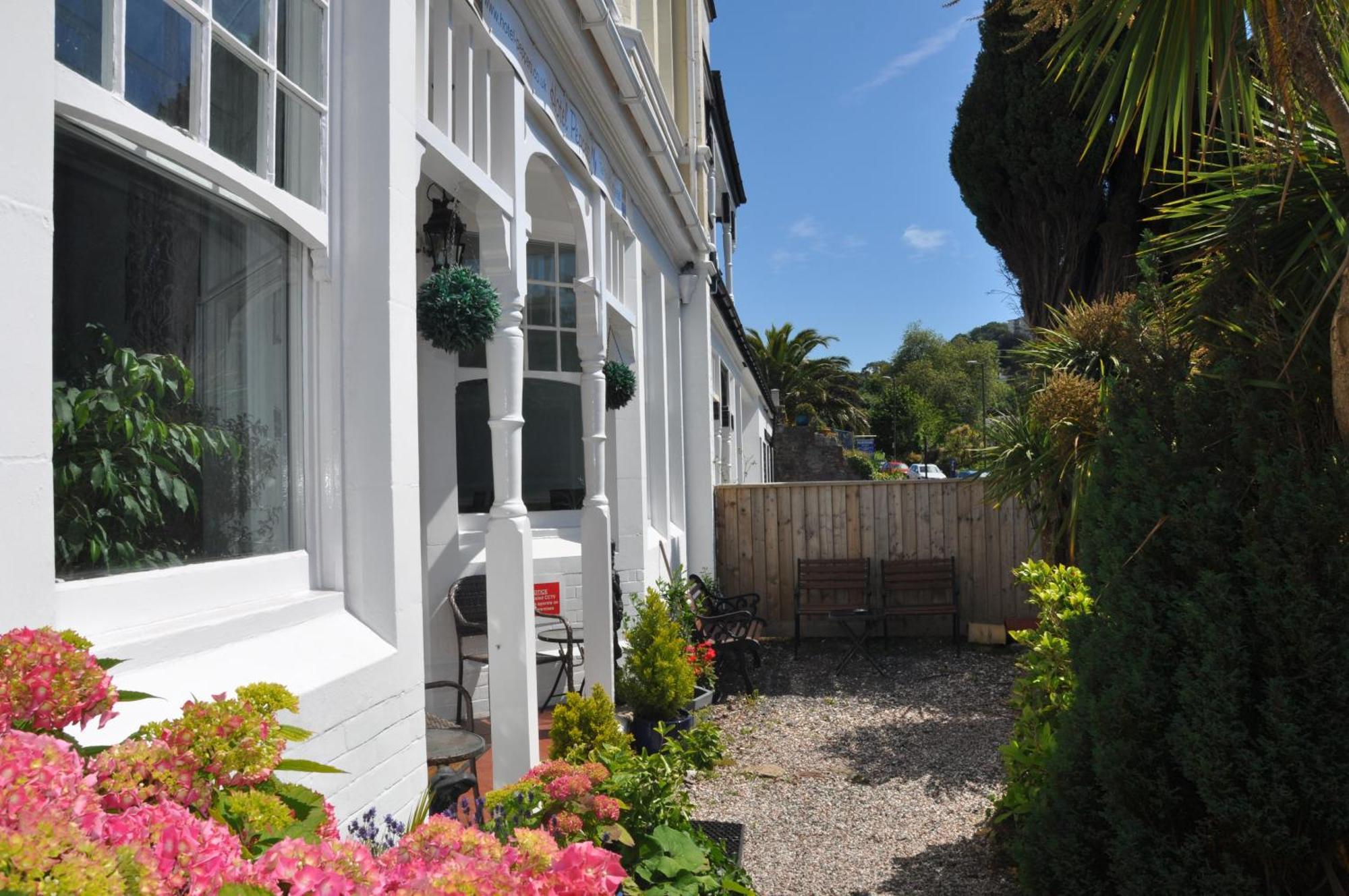Hotel Peppers Torquay Bagian luar foto