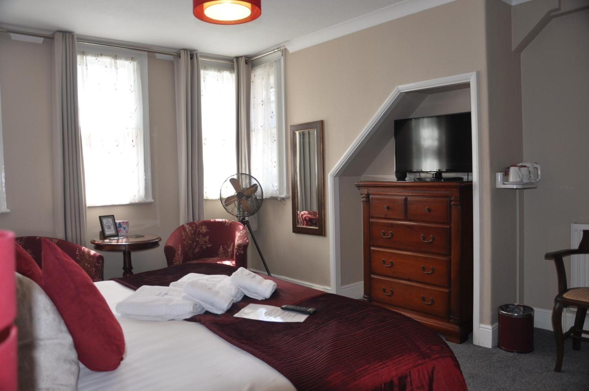 Hotel Peppers Torquay Bagian luar foto